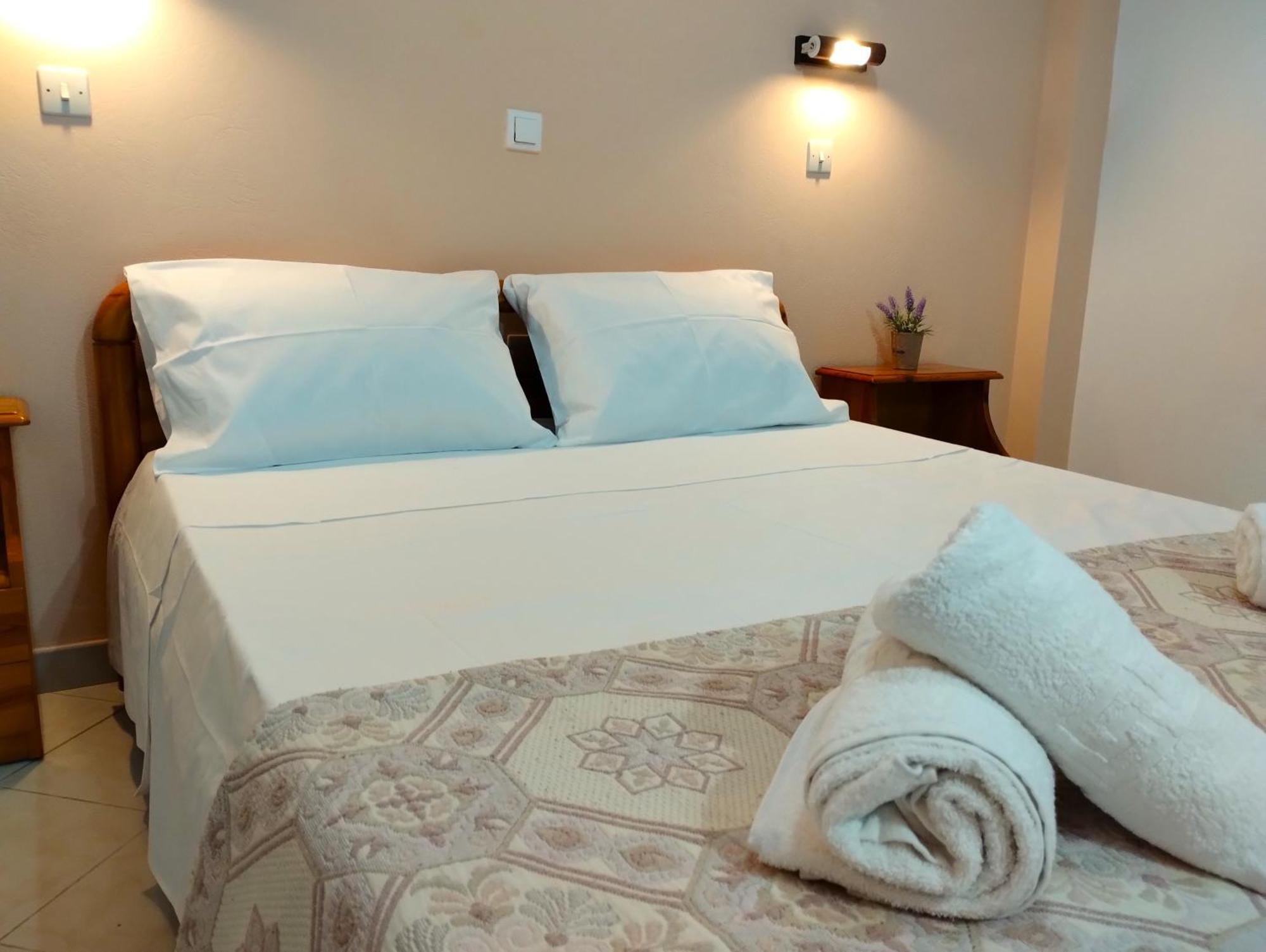 Apartment Nikos 3 *